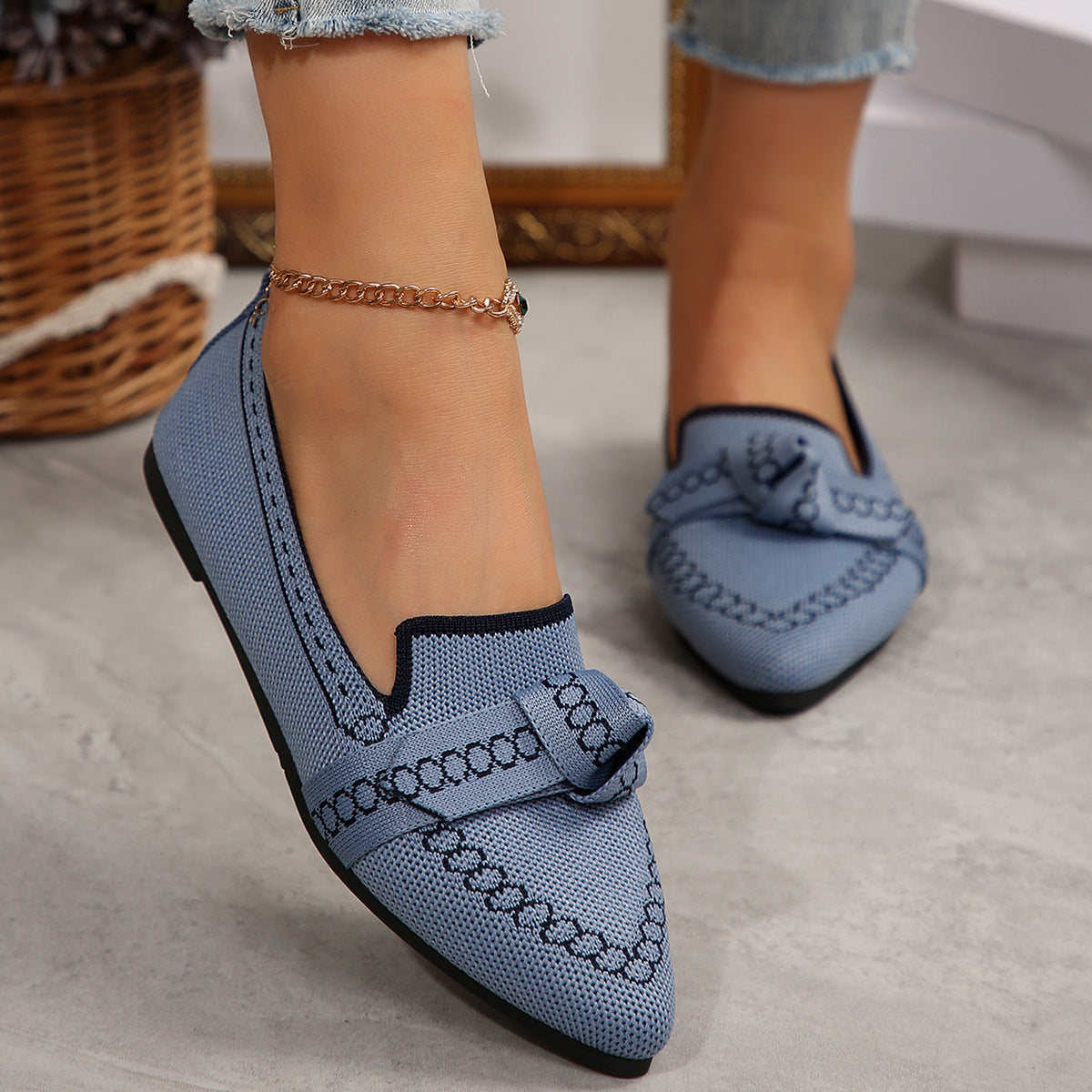 Bowknot Flat Shoes