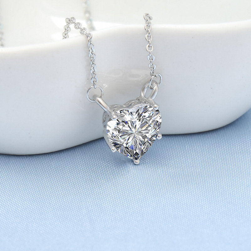 Pendant Moissanite Necklace