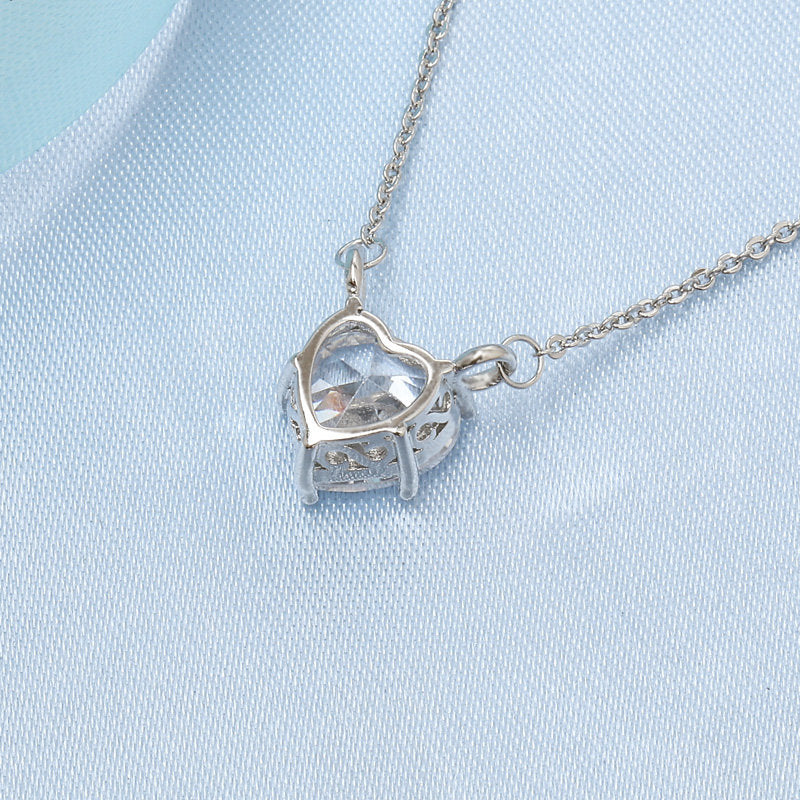 Pendant Moissanite Necklace