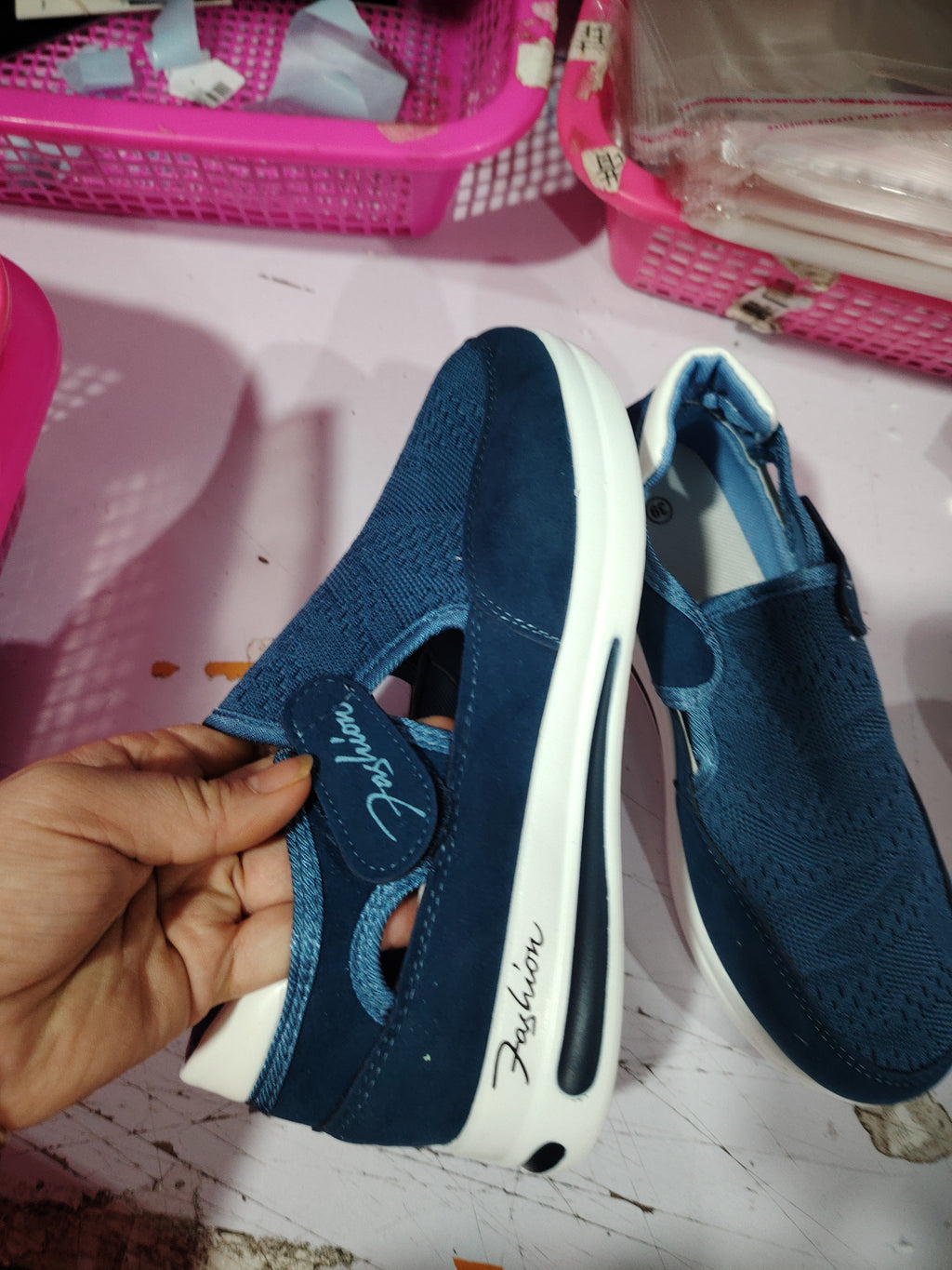 Velcro Casual Mesh Shoes